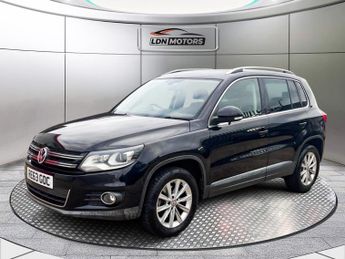 Volkswagen Tiguan 1.4 TSI BlueMotion Tech Moda DSG 2WD Euro 5 (s/s) 5dr