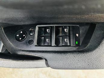 BMW X1 2.0 20d SE Steptronic xDrive Euro 5 5dr