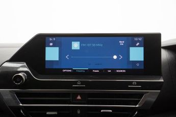 Citroen e-C4 50kWh Shine Plus Auto 5dr (7.4kW Charger)