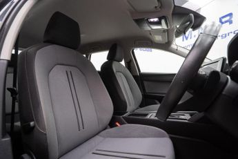 SEAT Leon 1.0 eTSI MHEV SE DSG Euro 6 (s/s) 5dr