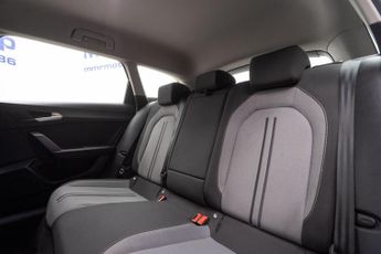 SEAT Leon 1.0 eTSI MHEV SE DSG Euro 6 (s/s) 5dr