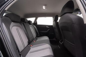 SEAT Leon 1.0 eTSI MHEV SE DSG Euro 6 (s/s) 5dr