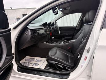 BMW 3 Series 2.0 320d SE Business Edition Steptronic Euro 5 4dr