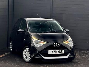 Toyota AYGO 1.0 VVT-i x-play Euro 6 5dr (Safety Sense)