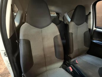 Toyota AYGO 1.0 VVT-i Fire Euro 5 3dr