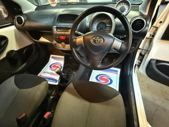 Toyota AYGO 1.0 VVT-i Fire Euro 5 3dr