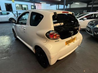 Toyota AYGO 1.0 VVT-i Fire Euro 5 3dr