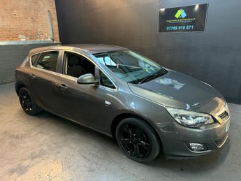 Vauxhall Astra 1.6 16v SRi Euro 5 5dr