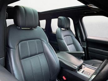 Land Rover Range Rover Sport 3.0 D300 MHEV HSE Dynamic Black Auto 4WD Euro 6 (s/s) 5dr