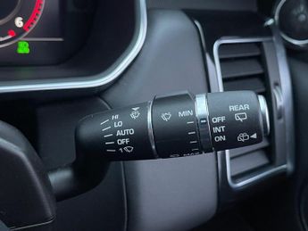 Land Rover Range Rover Sport 3.0 D300 MHEV HSE Dynamic Black Auto 4WD Euro 6 (s/s) 5dr