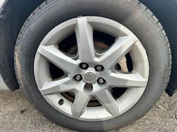 Toyota Prius 1.5 T4 CVT 5dr