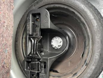 Toyota Prius 1.5 T4 CVT 5dr