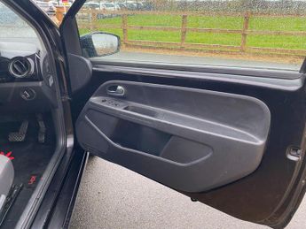 Volkswagen up! 1.0 Move up! ASG Euro 6 3dr