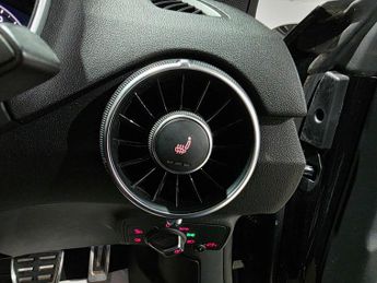Audi TT 2.0 TFSI 40 S line S Tronic Euro 6 (s/s) 3dr