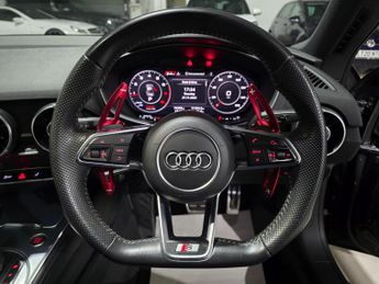 Audi TT 2.0 TFSI 40 S line S Tronic Euro 6 (s/s) 3dr