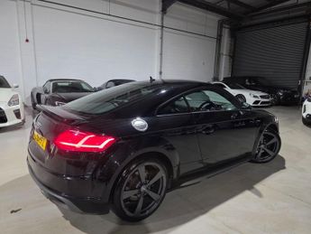 Audi TT 2.0 TFSI 40 S line S Tronic Euro 6 (s/s) 3dr