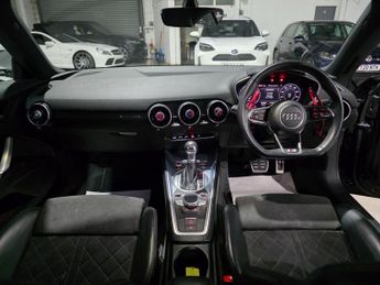 Audi TT 2.0 TFSI 40 S line S Tronic Euro 6 (s/s) 3dr