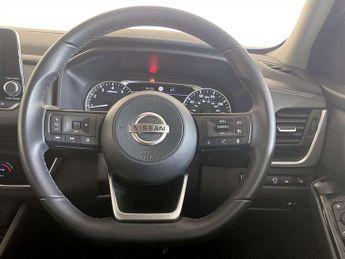 Nissan Qashqai 1.3 DIG-T MHEV Acenta Premium Euro 6 (s/s) 5dr