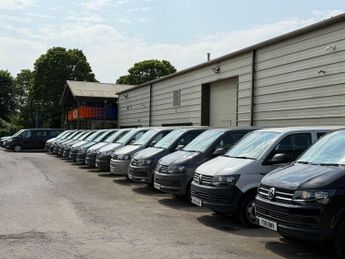 Volkswagen Transporter 2.0 TDI T30 Highline DSG FWD LWB Euro 6 (s/s) 5dr