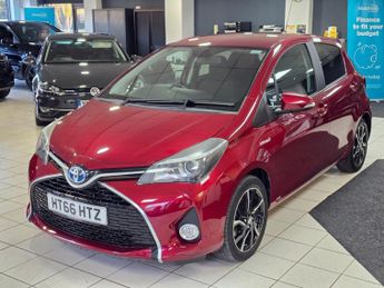 Toyota Yaris 1.5 VVT-h Design E-CVT Euro 6 5dr