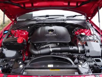 Jaguar XE 2.0 GTDi Prestige Auto Euro 6 (s/s) 4dr