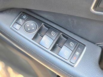 Mercedes-Benz E Class 2.1 E220 BlueTEC AMG Night Edition G-Tronic+ Euro 6 (s/s) 4dr