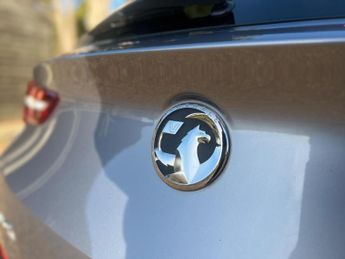 Vauxhall Grandland X 1.2 Turbo Elite Nav Auto Euro 6 (s/s) 5dr
