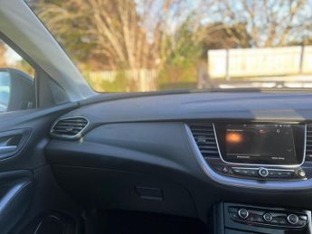 Vauxhall Grandland X 1.2 Turbo Elite Nav Auto Euro 6 (s/s) 5dr