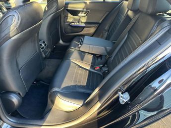 Mercedes-Benz C Class 2.0 C300dh MHEV AMG Line (Premium) G-Tronic+ Euro 6 (s/s) 4dr