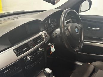 BMW 3 Series 2.0 320i M Sport Touring Steptronic