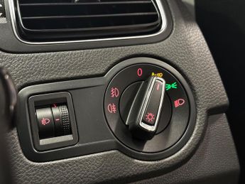 Volkswagen Polo 1.2 TSI SE BlueMotion Hatchback Auto 5dr