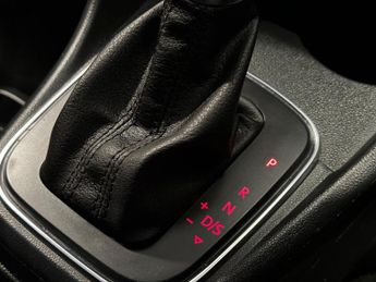 Volkswagen Polo 1.2 TSI SE BlueMotion Hatchback Auto 5dr