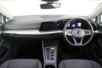 Volkswagen Golf 1.5 eTSI MHEV Life DSG Euro 6 (s/s) 5dr