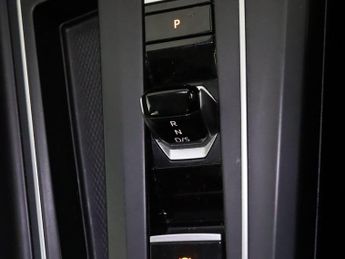 Volkswagen Golf 1.5 eTSI MHEV Life DSG Euro 6 (s/s) 5dr