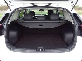 Kia Niro 1.6 GDi 2 DCT Euro 6 (s/s) 5dr