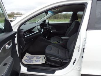 Kia Niro 1.6 GDi 2 DCT Euro 6 (s/s) 5dr