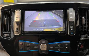 Nissan eNV200 Evalia Tekna Auto 5dr (Rapid Plus, 7 Seat)