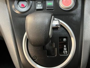 Nissan eNV200 Evalia Tekna Auto 5dr (Rapid Plus, 7 Seat)