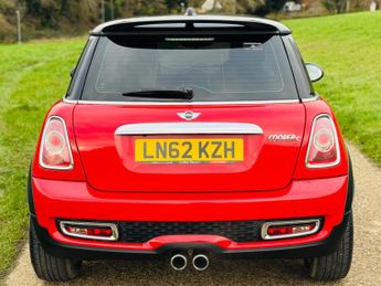 MINI Hatch 1.6 Cooper S Auto Euro 5 3dr