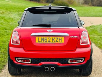 MINI Hatch 1.6 Cooper S Auto Euro 5 3dr