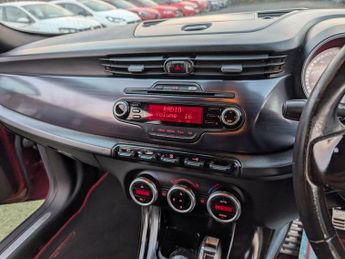 Alfa Romeo Giulietta 1.4 TB MultiAir Sportiva TCT Euro 5 (s/s) 5dr