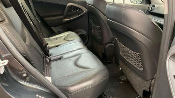 Toyota RAV4 2.0 XT5 4WD 5dr