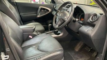 Toyota RAV4 2.0 XT5 4WD 5dr