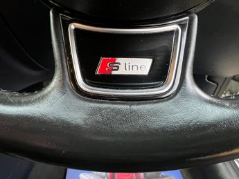 Audi A5 2.0 TDI S line S Tronic quattro Euro 5 (s/s) 2dr