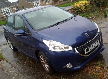 Peugeot 208 1.2 VTi Active Euro 5 5dr