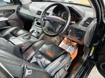 Volvo XC90 2.4D SE SUV 5dr Diesel Automatic (239 g/km, 163 bhp)