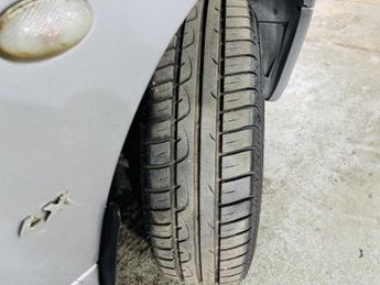 Peugeot 206 1.4 LX Hatchback 3dr Petrol Automatic (a/c) (165 g/km, 75 bhp)