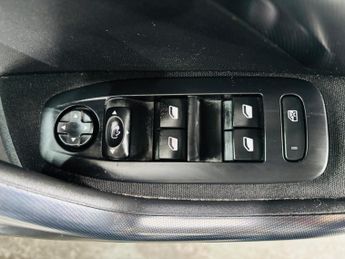 Peugeot 2008 1.2 e-VTi Allure EGC Euro 5 (s/s) 5dr