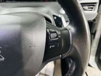 Peugeot 2008 1.2 e-VTi Allure EGC Euro 5 (s/s) 5dr