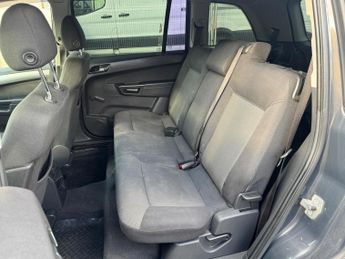 Vauxhall Zafira 1.6 16V Exclusiv Euro 5 5dr